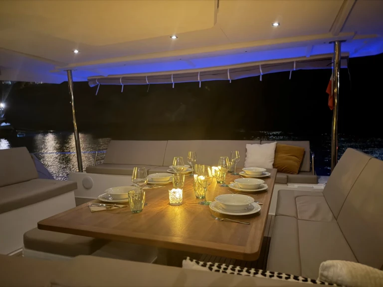 Pronájem jachty v Alimos -Fountaine Pajot Aura 51 na Samboatu