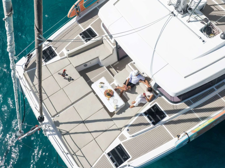 Pronájem Jachta v Frenchman's Cay -Bali OCEANA