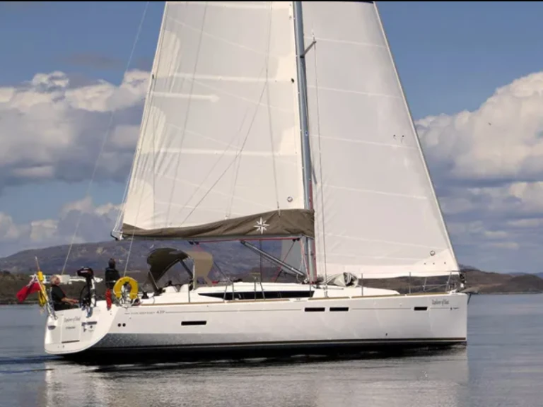 Pronájem jachty v Oban -Jeanneau Sun Odyssey 439 na Samboatu
