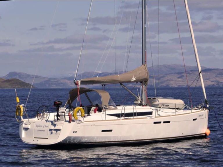 Pronájem lodi Jeanneau Sun Odyssey 439 v Oban na Samboatu