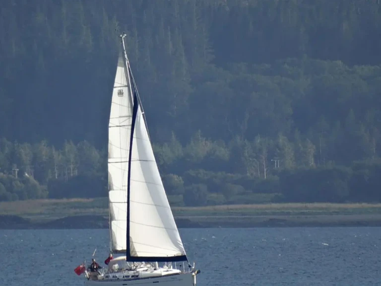 Pronajmout Plachetnice se skipperem či ne Dufour v Oban