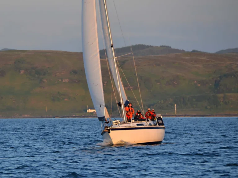 Pronájem lodi Oban lákavé ceny Oceanranger