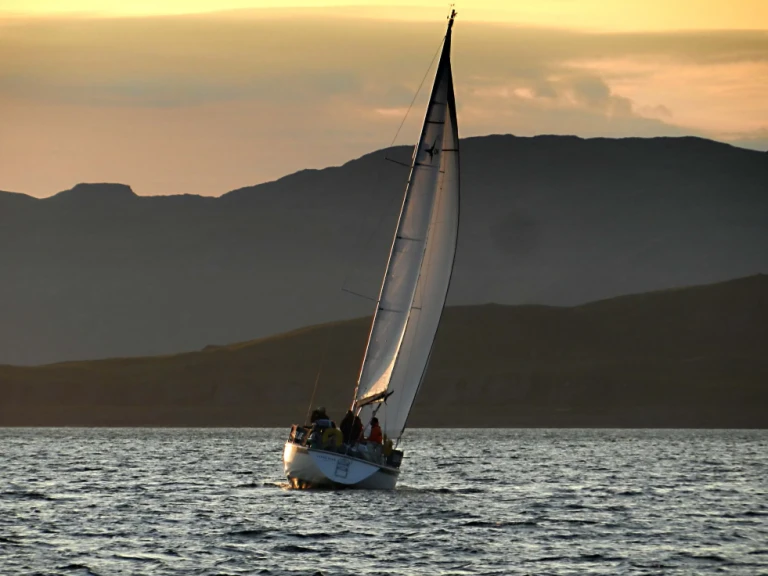 Pronájem lodi Westerly Oceanranger v Oban na Samboatu
