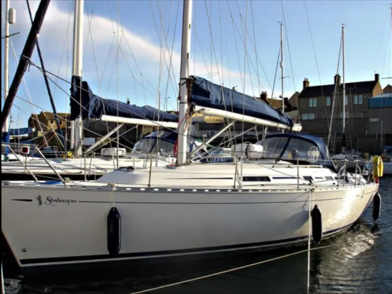 Pronájem lodi Oban lákavé ceny Dufour 36 Classic