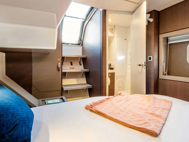 Pronájem lodi Procida lákavé ceny Bali 4.6