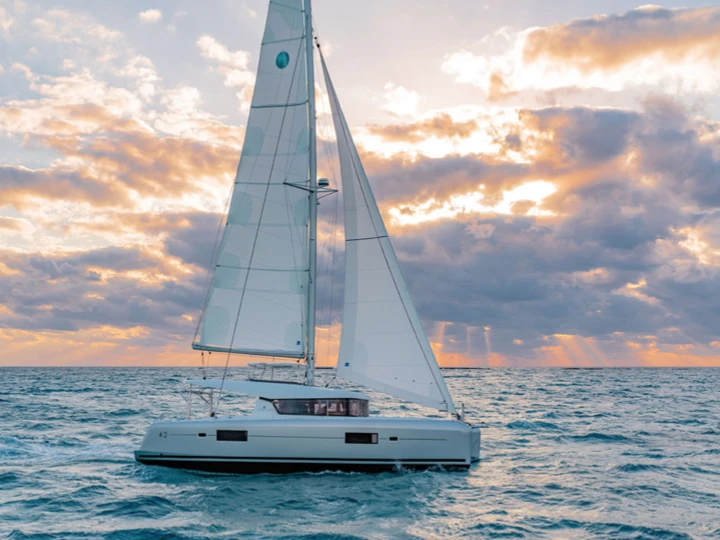 Pronájem lodi Lagoon Lagoon 42 v Le Marin na Samboatu