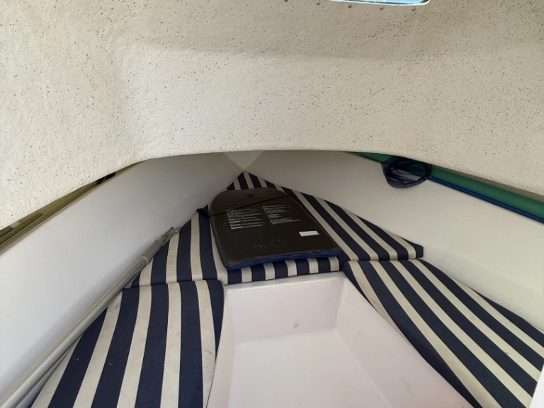 B2 Marine Cap Ferret 550 jednotlivci a charterové společnosti v Francie