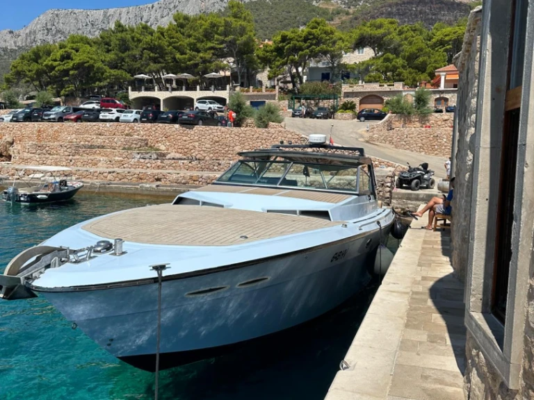 Pronájem Motorová loď v Hvar  -Sea Ray Sea Ray 390
