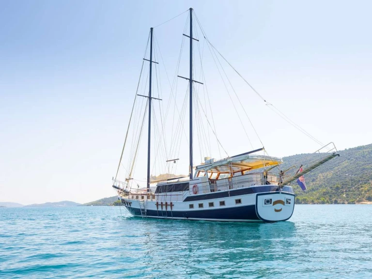 Jachta k pronájmu v Trogir za nejlepší cenu