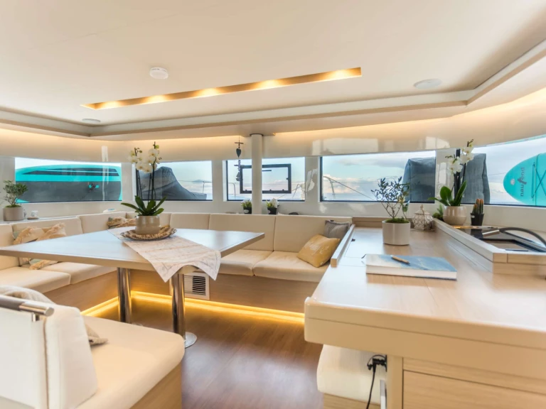 Pronájem lodi Lagoon JEWEL v Řecko na Samboatu