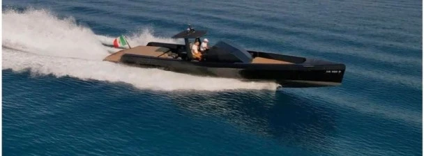 Pronajmout Motorová loď se skipperem či ne WALLY YACHTS v Neapol