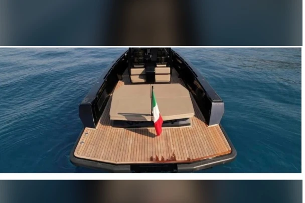 Pronájem Motorová loď WALLY YACHTS s licencí