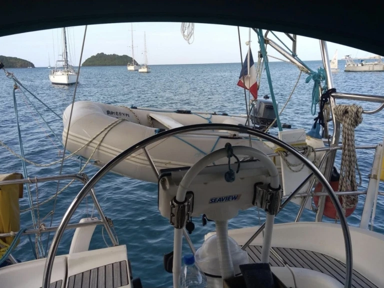 Pronajmout si Jeanneau Sun Odyssey 42.2 v Le Marin