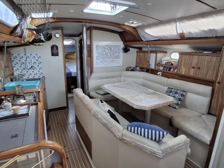 Pronájem jachty v Le Marin -Jeanneau Sun Odyssey 42.2 na Samboatu