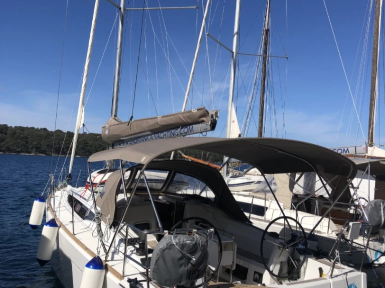 Pronájem jachty v Punat -Jeanneau Sun Odyssey 349 na Samboatu