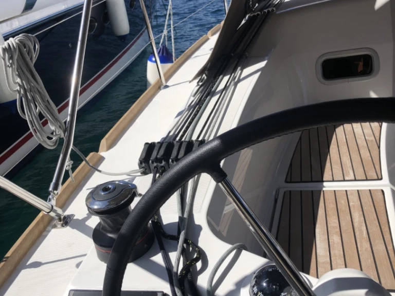 Jeanneau Sun Odyssey 349 jednotlivci a charterové společnosti v Punat