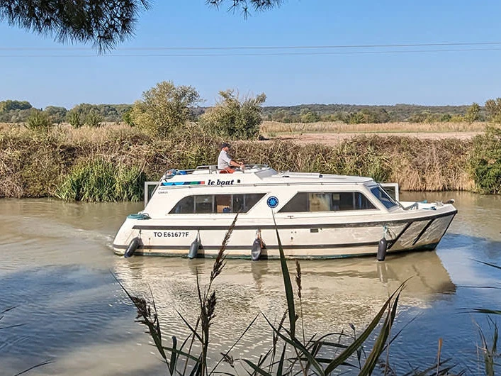 Pronajmout si Le Boat Cirrus A v Decize