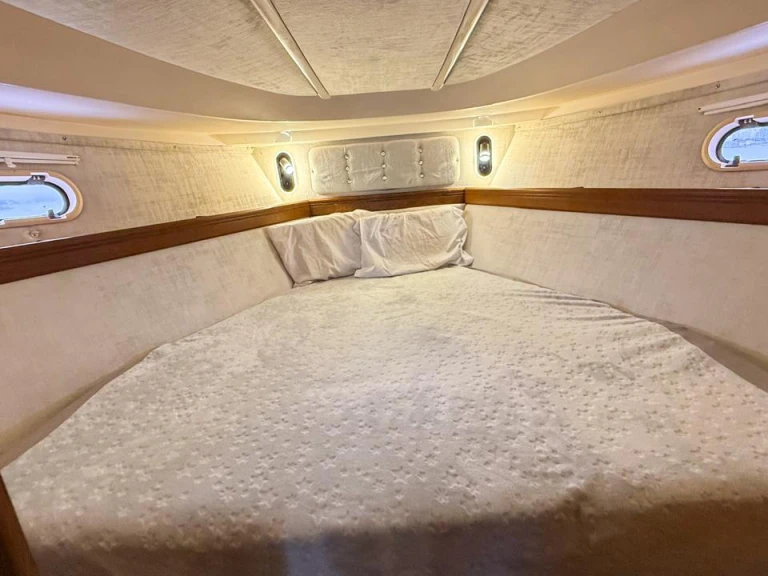 Pronájem lodi Cartagena lákavé ceny custom