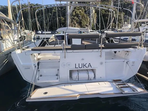 Pronajmout si Dufour Dufour 41 v Göcek 