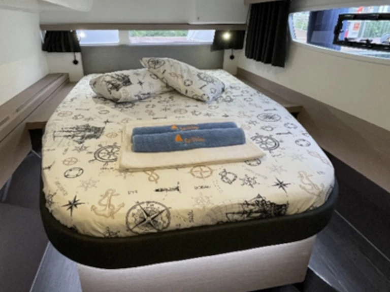 Pronájem Katamarán v Adaköy -Fountaine Pajot Isla 40
