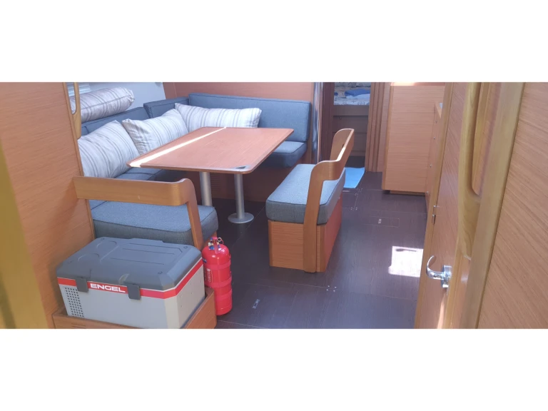 Pronájem lodi Dufour Dufour 430 Grand Large v Adaköy na Samboatu