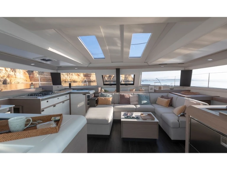 Fountaine Pajot Elba 45 jednotlivci a charterové společnosti v Adaköy