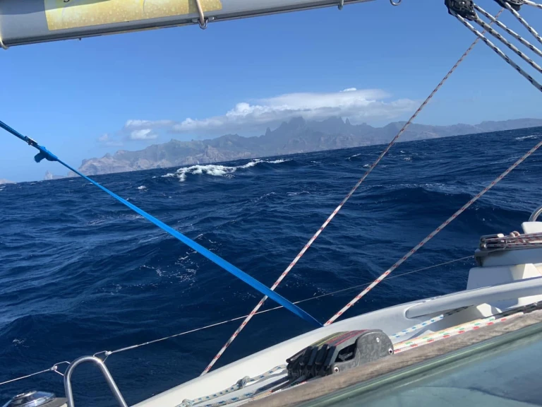Pronájem Plachetnice v Nuku-Hiva -Bénéteau Oceanis 423