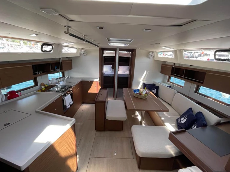 Bénéteau Oceanis 46.1 jednotlivci a charterové společnosti v Marmaris