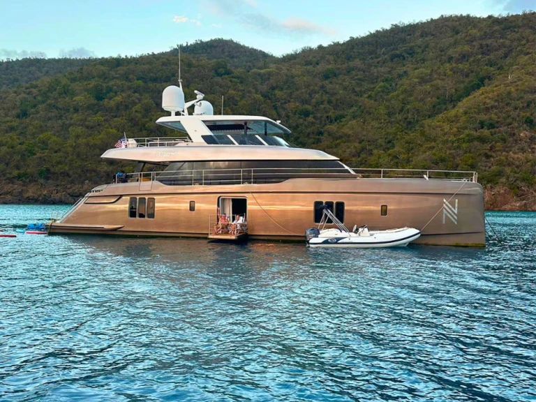 Pronájem jachty v Tortola -Sunreef NAUTI NICKEL na Samboatu