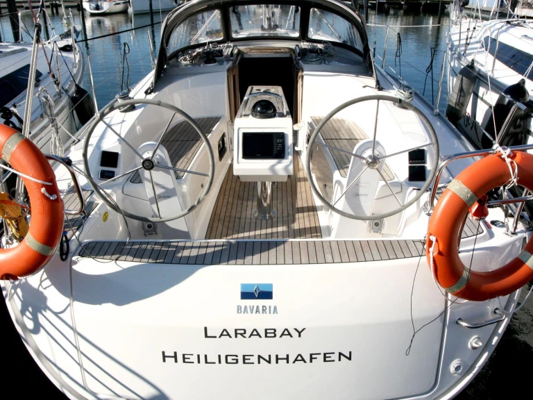 Pronajmout si Bavaria Cruiser 34 v Heiligenhafen