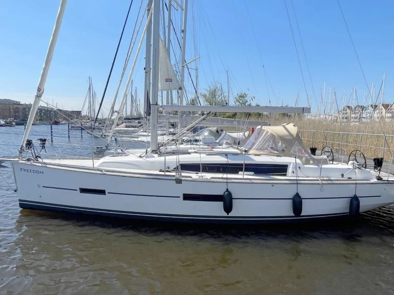 Pronájem jachty v Barth -Dufour Dufour 382 Grand Large na Samboatu