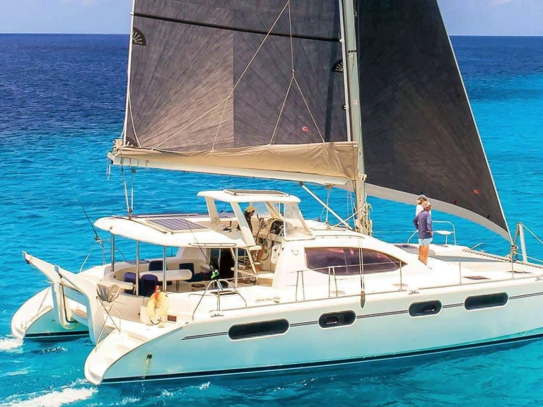 Pronajmout Jachta se skipperem či ne Leopard v Florida Keys