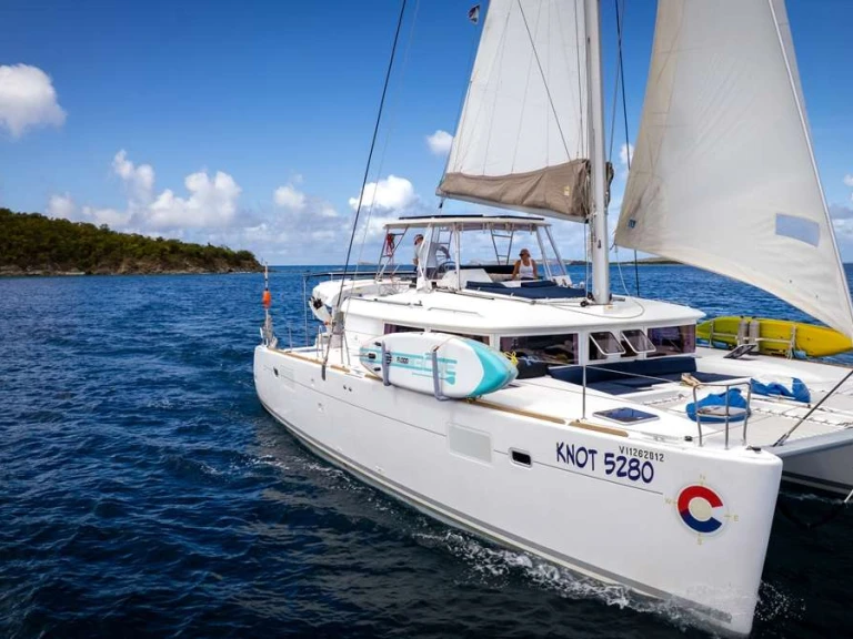 Pronájem jachty v Road Town -Lagoon KNOT 5280 na Samboatu