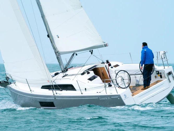 Bénéteau Oceanis 30.1 jednotlivci a charterové společnosti v Flensburg