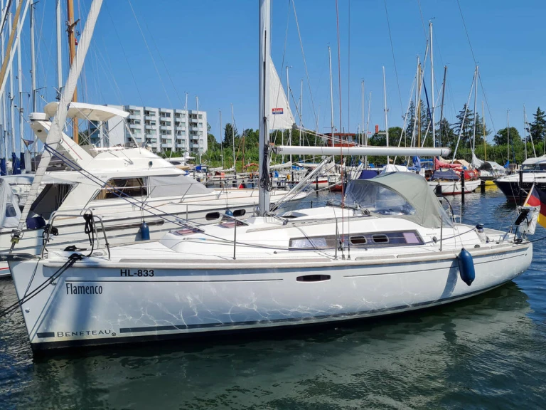 Pronajmout si Bénéteau Oceanis 31 v Flensburg