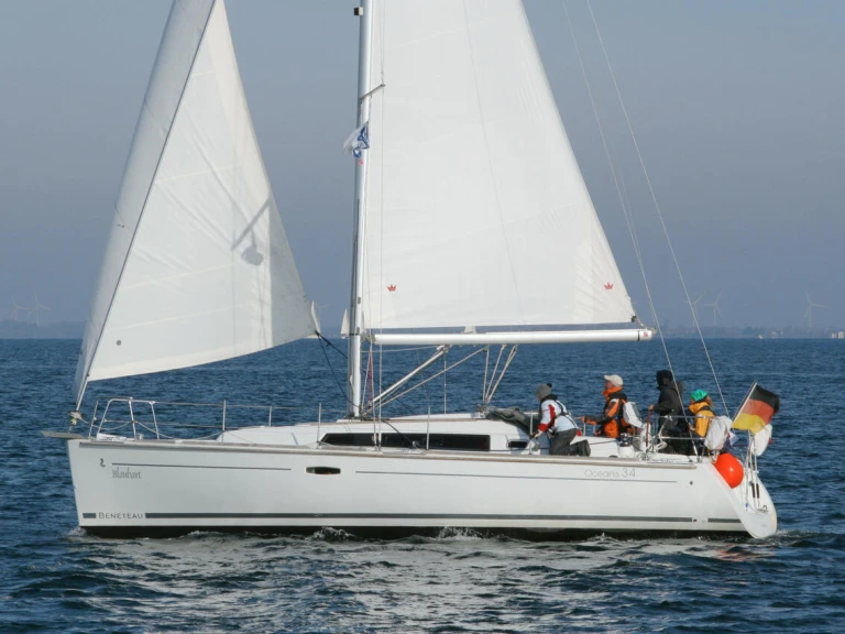 Bénéteau Oceanis 34 jednotlivci a charterové společnosti v Flensburg