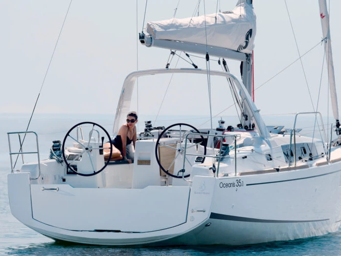 Pronájem lodi Bénéteau Oceanis 35.1 v Heiligenhafen na Samboatu
