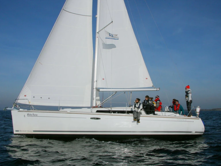 Pronájem lodi Flensburg lákavé ceny Oceanis 37