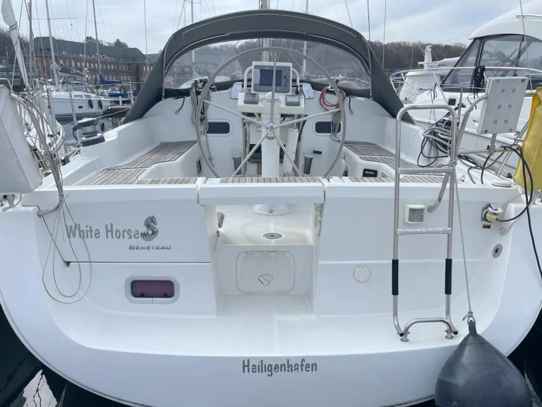 Pronájem Plachetnice v Flensburg -Bénéteau Oceanis 37
