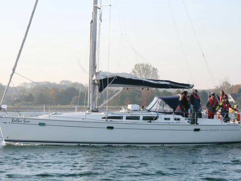 Pronajmout si Jeanneau Sun Odyssey 43 v Flensburg