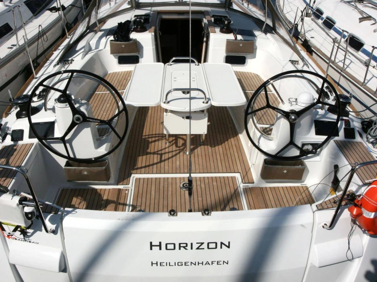 Jeanneau Sun Odyssey 479 jednotlivci a charterové společnosti v Palma de Mallorca