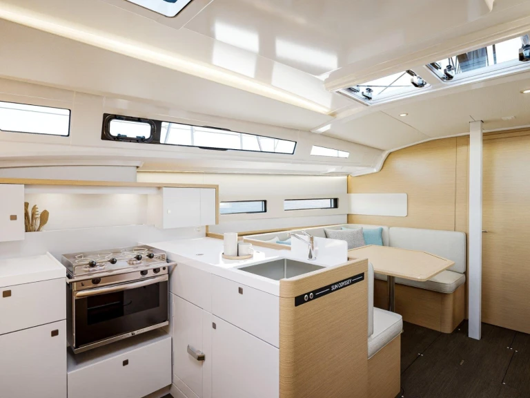 Pronájem lodi San Miguel De Abona lákavé ceny Sun Odyssey 415