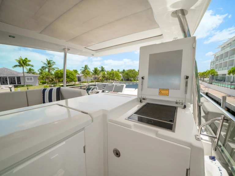 Pronájem Jachta Prestige Yachts s licencí