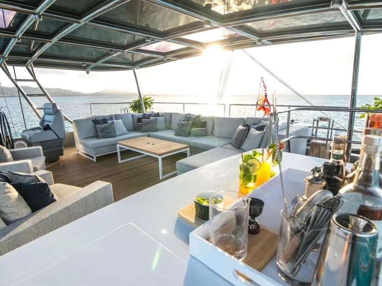 Sunreef RELENTLESS 60 jednotlivci a charterové společnosti v Tortola