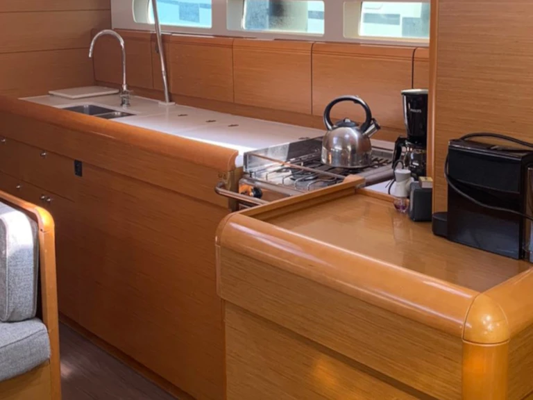 Pronájem Plachetnice v Plataniás -Jeanneau Sun Odyssey 519 (AC, Gen)