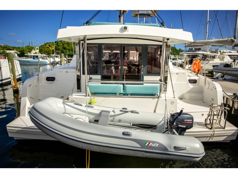 Pronájem lodi Bali Bali Catspace Voile v Saint George's na Samboatu