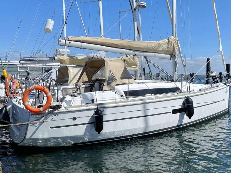 Pronájem Plachetnice v Heiligenhafen -Dufour Dufour 310
