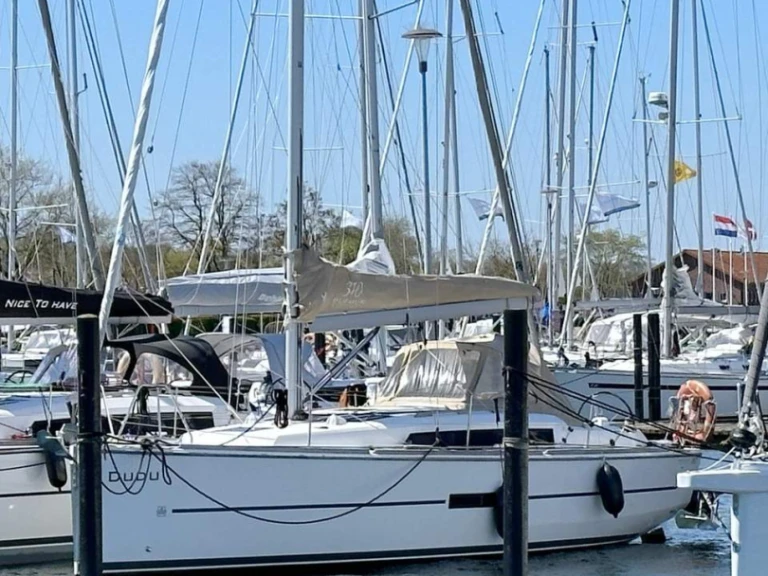 Pronájem lodi Dufour Dufour 310 v Heiligenhafen na Samboatu