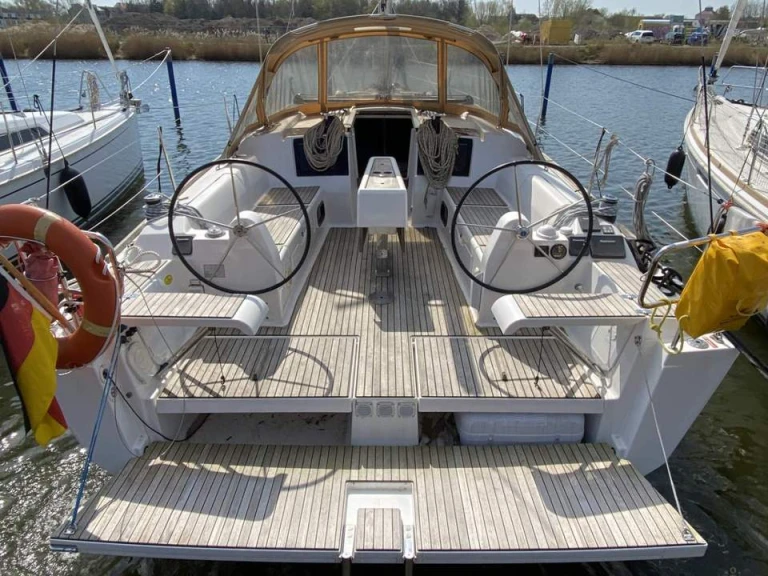 Pronájem lodi Dufour Dufour 382 Grand Large v Barth na Samboatu