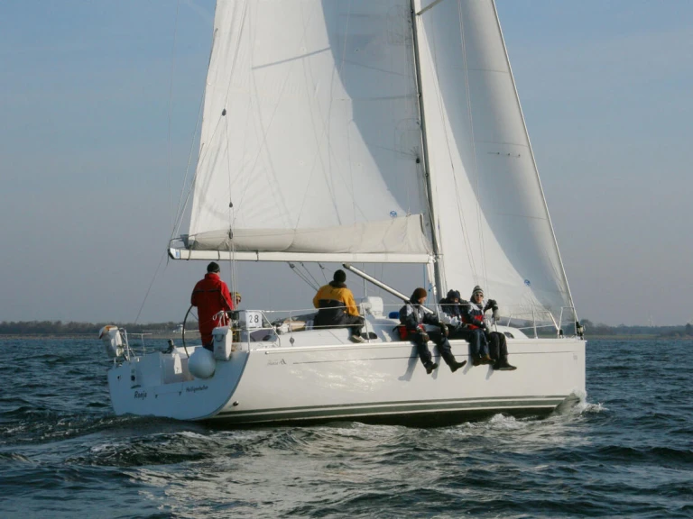 Hanse Hanse 370 jednotlivci a charterové společnosti v Barth